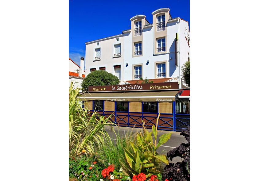 HOTEL LE SAINT GILLES Hôtels SAINTGILLESCROIXDEVIE