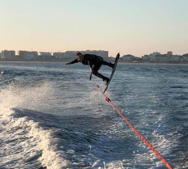 Beneteau Boat Club- Surf Foil - baie des Sables - 2023-BeneteauBoatClub-foil