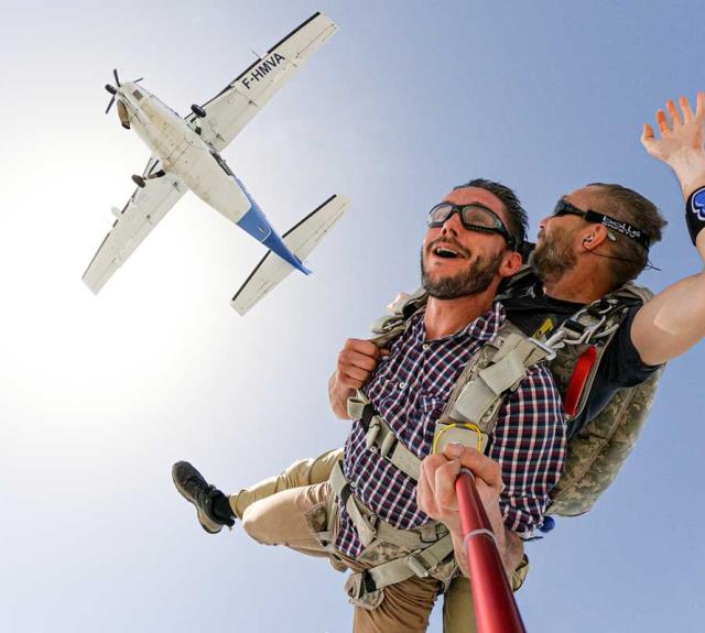 Saut en parachute - Vendée évasion Parachutisme - 2023-D-VendeeEvasionParachutisme-8