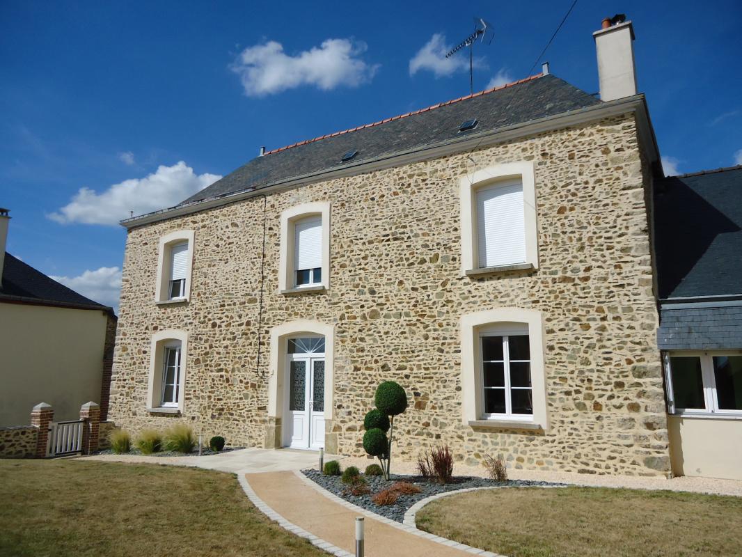 CHAMBRE D&rsquo;HÔTES – CUILLÉ