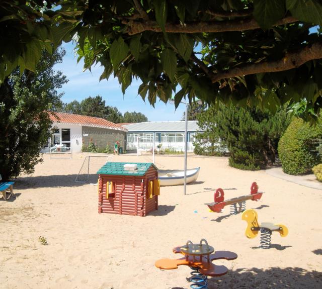 Village-Vacances-hameau-ocean-aire-de-jeux-saint-hilaire-de-riez
