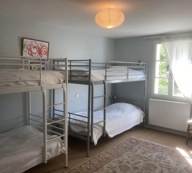 BAIE%20DE%20ROSE%20chambre%202%20rdc