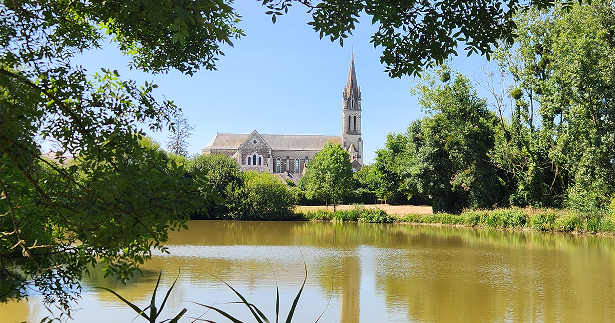 Étang La Prairie aux Sources - La Chapelle-Glain
