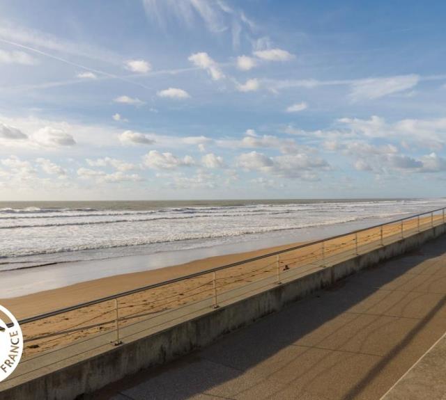 Plage à 200m_2