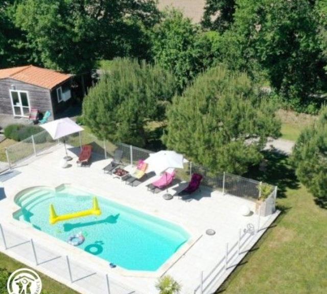 Piscine commune chauffée_13