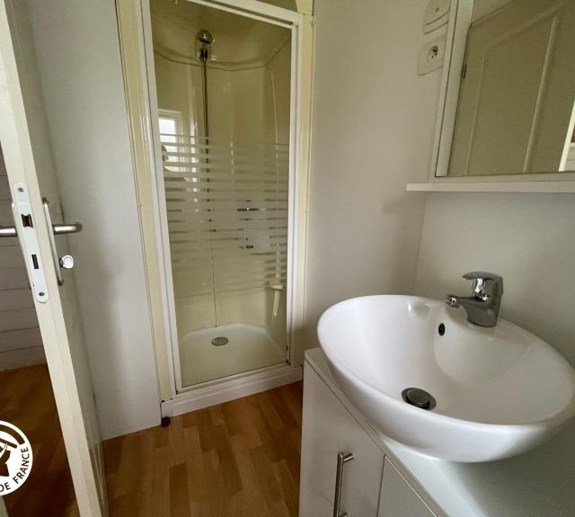 Salle d'eau privative chambre 1_8