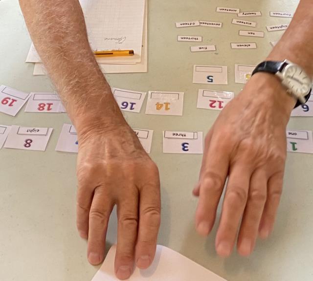 HOP-ON ateliers ludiques anglais-français-fontenay-le-comte-vendée-85200- (3)