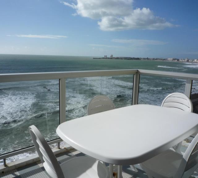 Les%20Sables%20d%20Olonne%20Pool%20BALCON%20VUE%20MER%20PUICHAUD