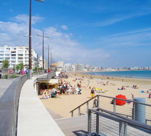 Les%20Sables%20d%20Olonne%20Pool%20PLAGE%2046