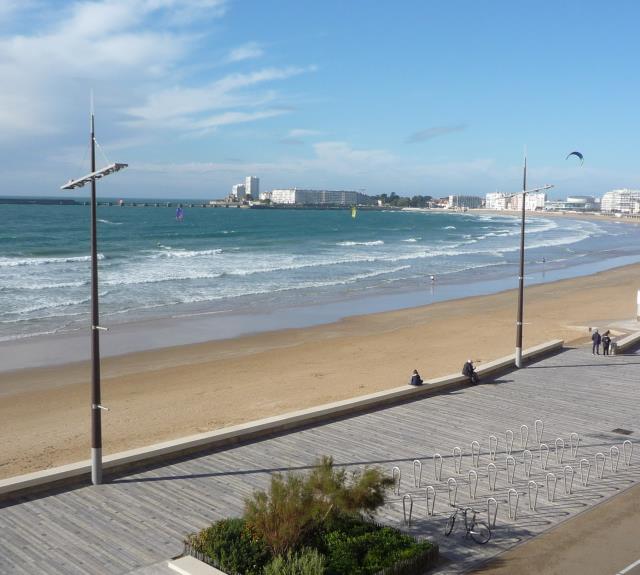 Les_Sables_d_Olonne_Pool_VUE_PLAGE_BERCIER