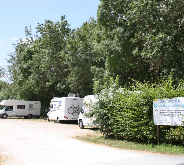 Maillé-aire camping-cars