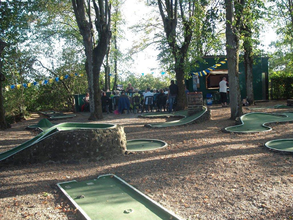 mini-golf-beaumont-72-loi-1