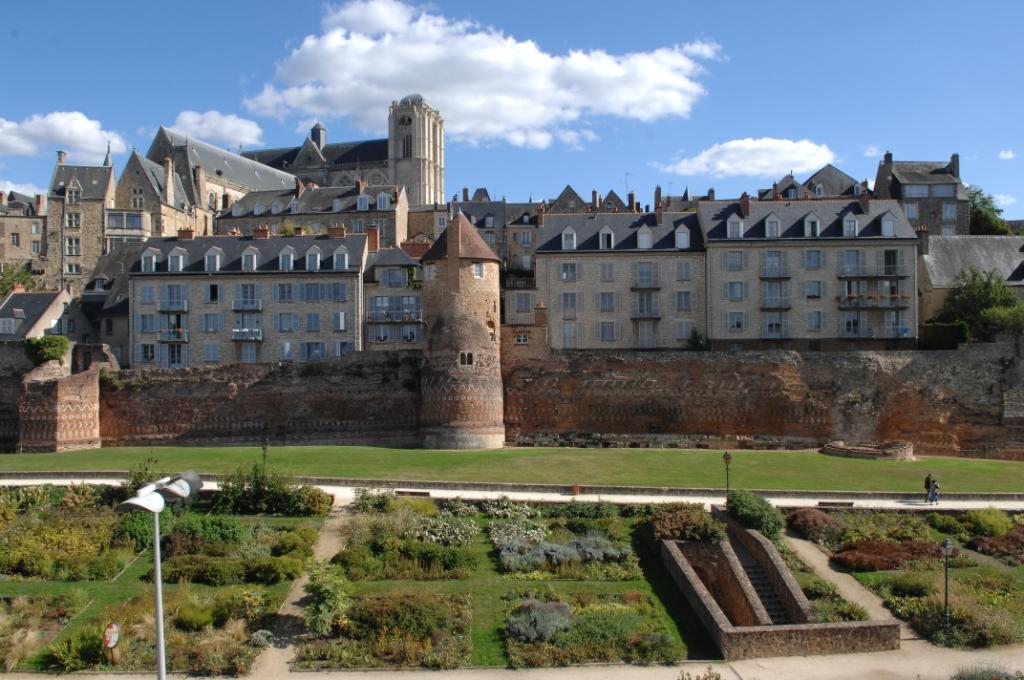 Visites flash 45 minutes-L’enceinte romaine du Mans : 1700 ans d’histoire