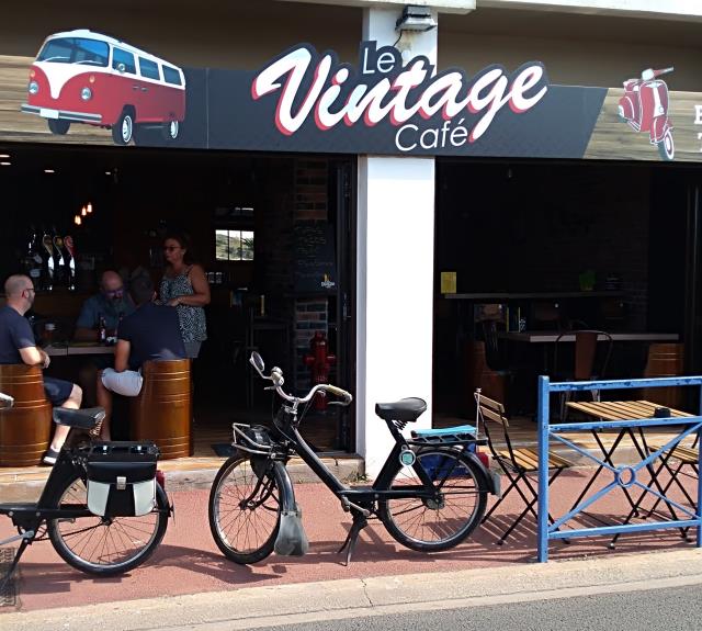Vintage-Cafe
