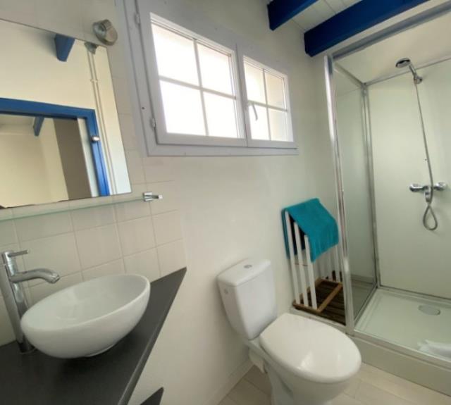 appartement-guittiere-residence-romaric-jard-mer-salle-eau