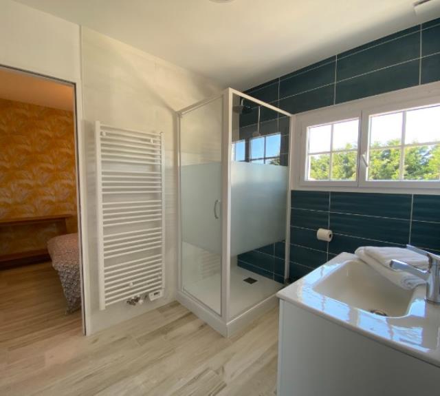 appartement-veillon-residence-romaric-jard-mer-salle-eau-neuve
