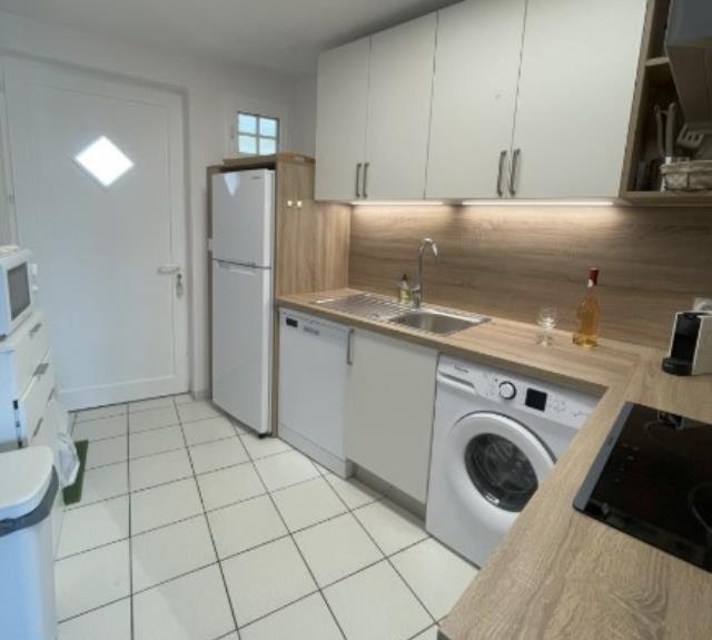 appartement-veillon-terrasse-golf-bourgenay-cuisine-amenagee