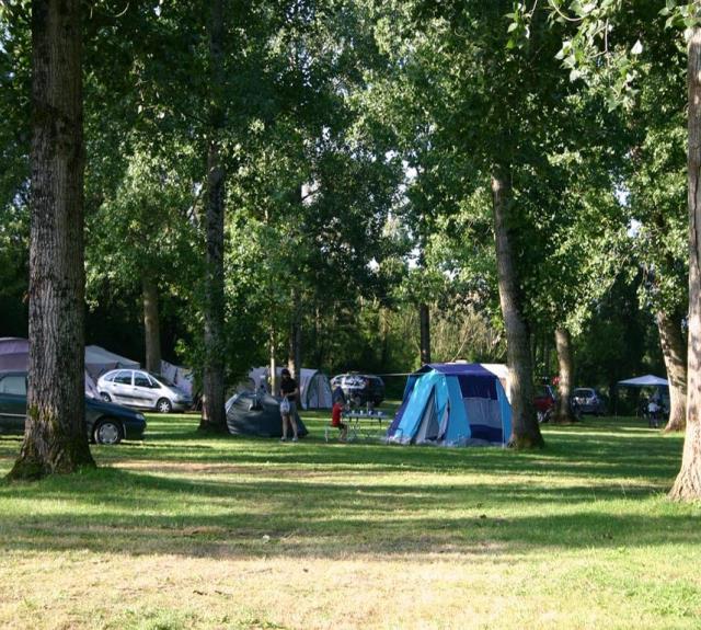 camping-ecurie-du-marais-benet-85-hpa-1