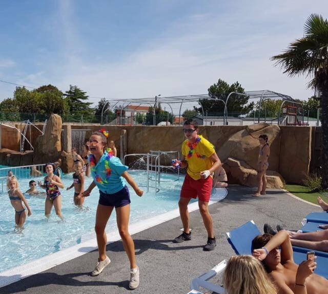 camping-jard-sur-mer-oceano-or-aire-aquagym