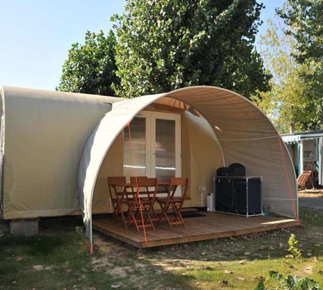 camping-talmont-st-hilaire-veillon-plage-bungalow-toile