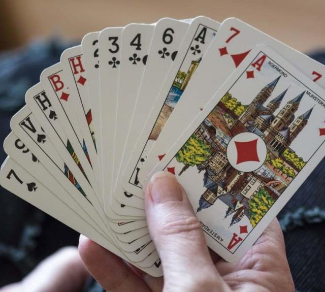cartes-belote-jeux