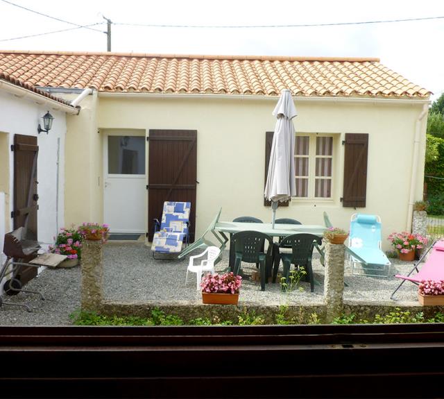 gite-duranteau-joel-saint-julien-des-landes-85-hlo-1