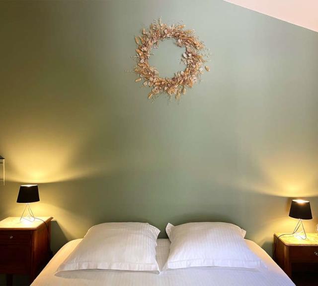 gite-ocean-talmont-domaine-guittiere-chambre-boheme-chic