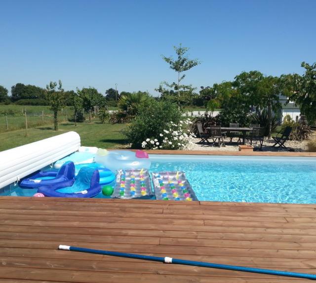 location-vacances-talmont-st-hilaire-baronnat-piscine