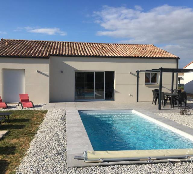 maison-vacances-guittiere-villa-gaeline-piscine-exterieure-securisee