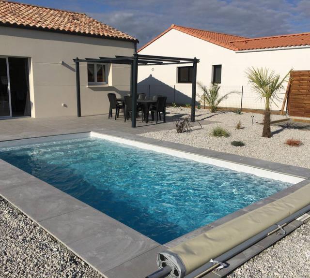 maison-vacances-guittiere-villa-gaeline-terrasse-pergola-piscine