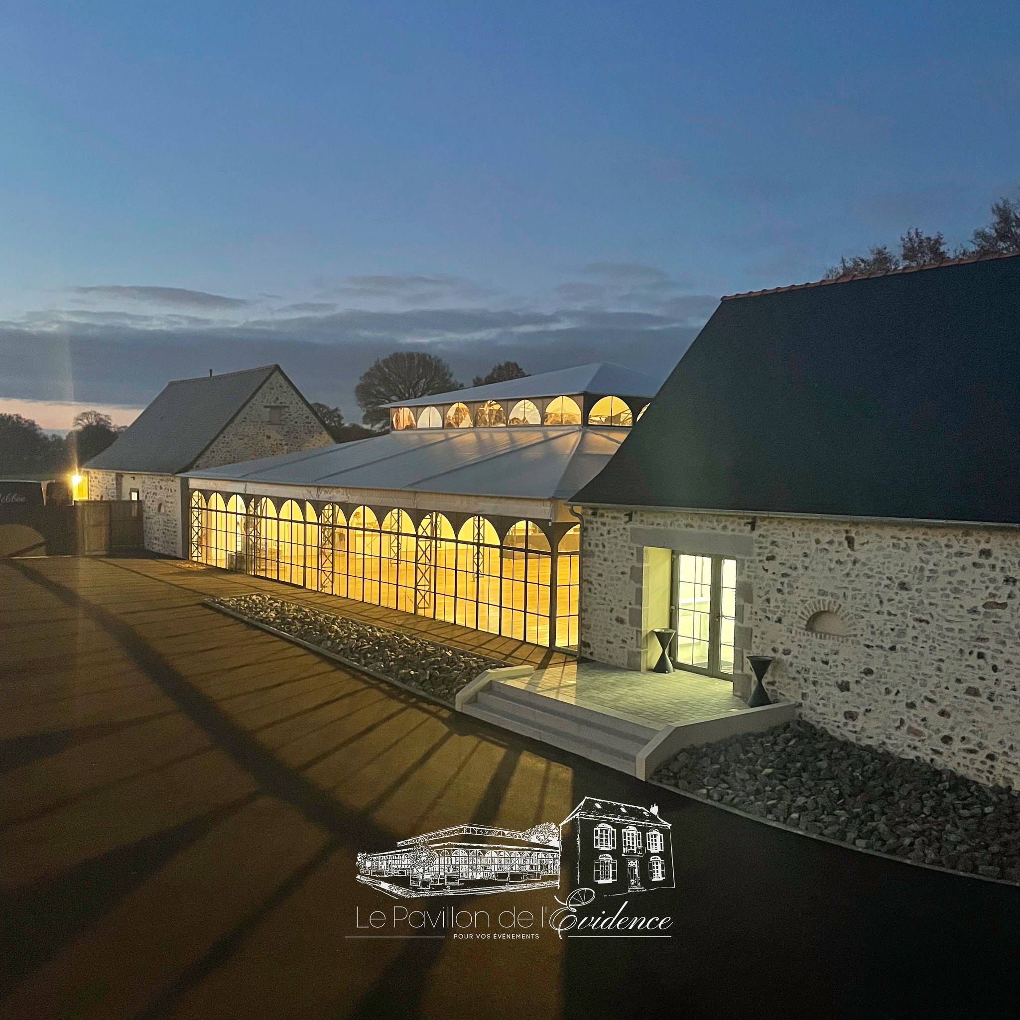 LE PAVILLON DE L&rsquo;EVIDENCE