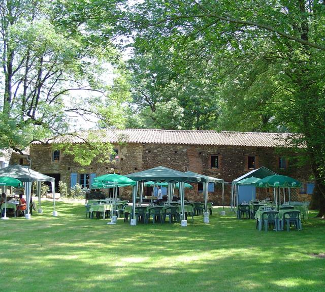 restaurant-moulin-de-la-riviere-l-oie-85-res-1