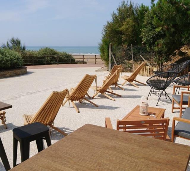 restaurant-talmont-st-hilaire-plage-terrasse-vue-mer