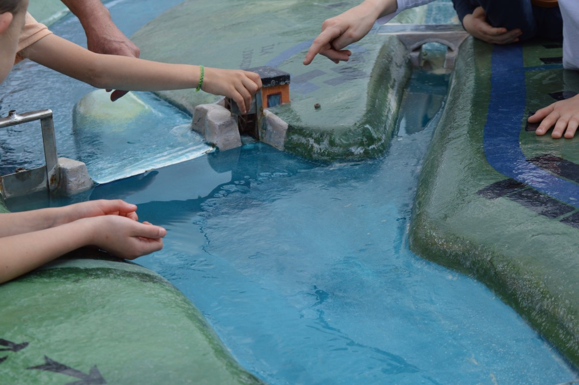 Atelier « La rivière à MoulinSart 3-6 ans »