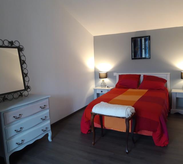 Meublé Berthelot_chambre1_Triaize