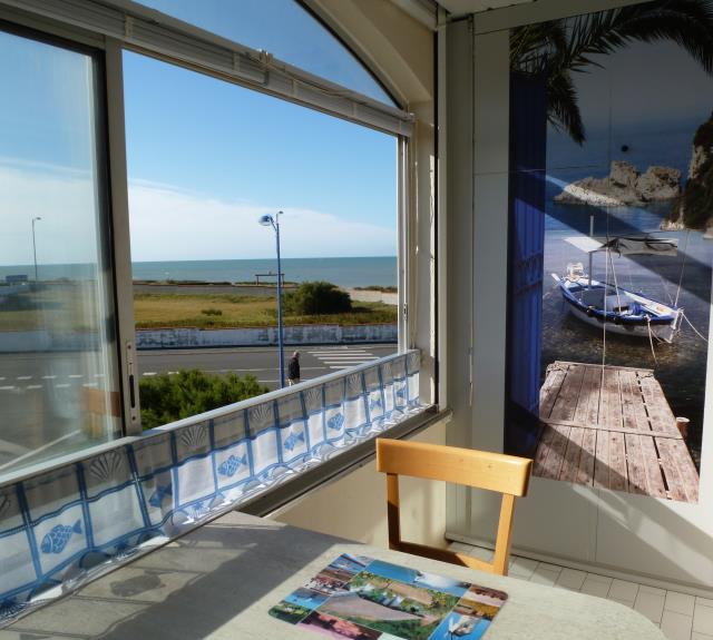 vue-du-balcon-Mr-Hubert